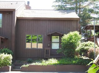 8 Park Rdg, Tupper Lake, NY 12986