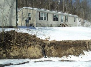 1469 Edgington Rd, South Salem, OH 45681