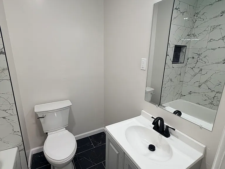 100 N Johnston Ave — Photo 15