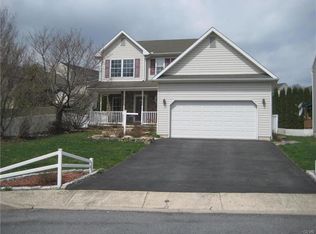 5598 N Coplay Rd, Whitehall, PA 18052