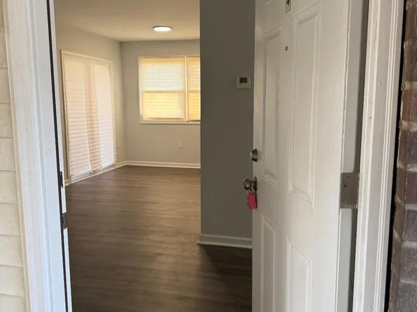 20-4 Florence Tollgate Pl, Florence, NJ 08518