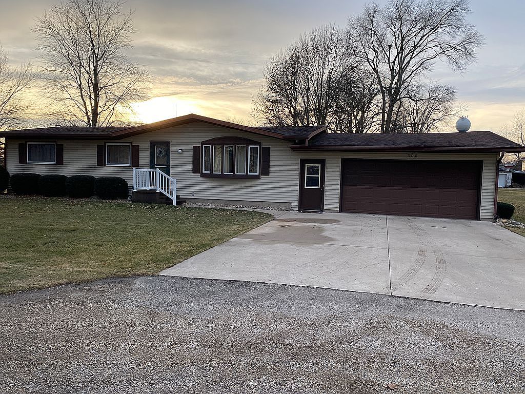 306 S Sherman St, Lostant, IL 61334 Zillow