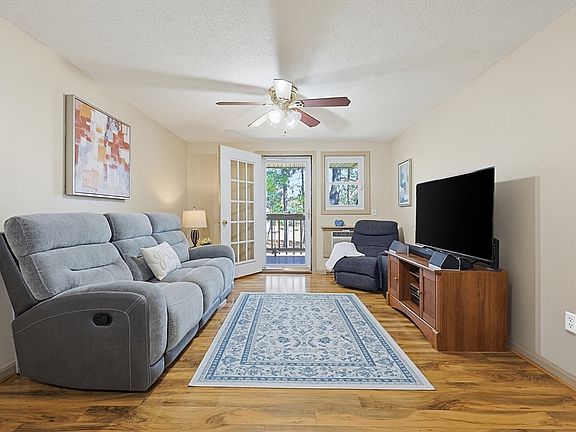 4th image of 112 Heritage Dr #112