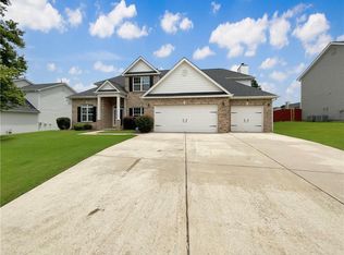 6661 Delaware Bnd, Fairburn, GA 30213