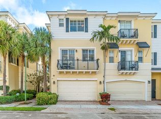 606 NW 38th Cir, Boca Raton, FL 33431