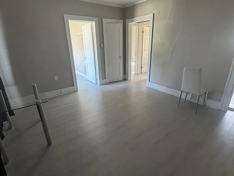 3795 Moore Pl #4 — Photo 2