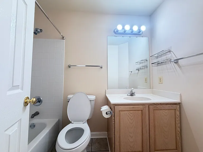 225 Deer Meadow Ln — Photo 10