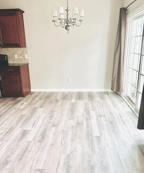 9813 Carson Whitley Ave — Photo 5