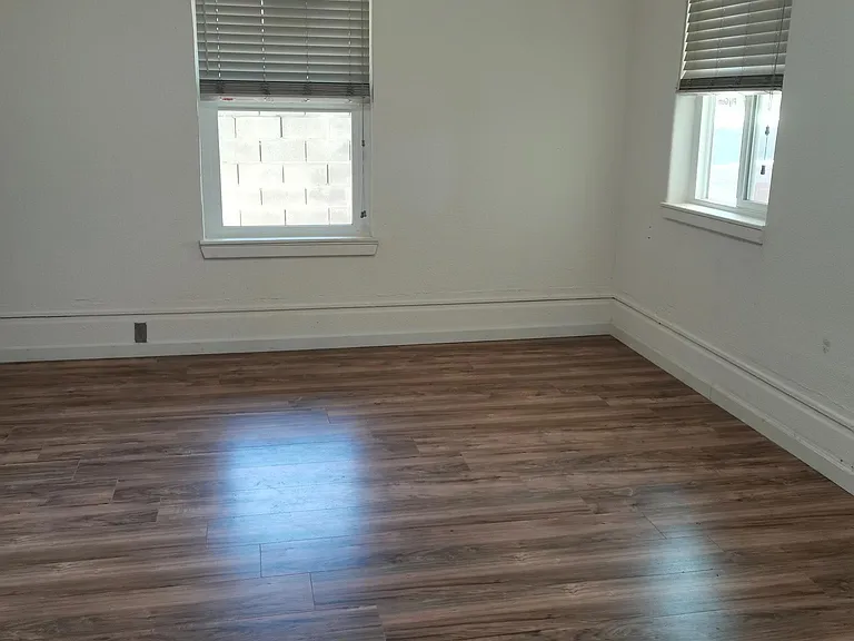 5641 66th St — Photo 33