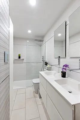 Sold by Corcoran | media 6