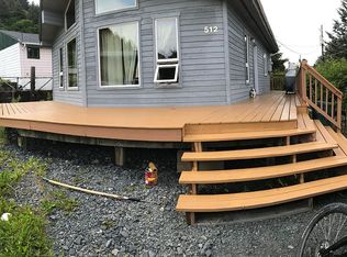 512 Oak Ave, Kodiak, AK 99615