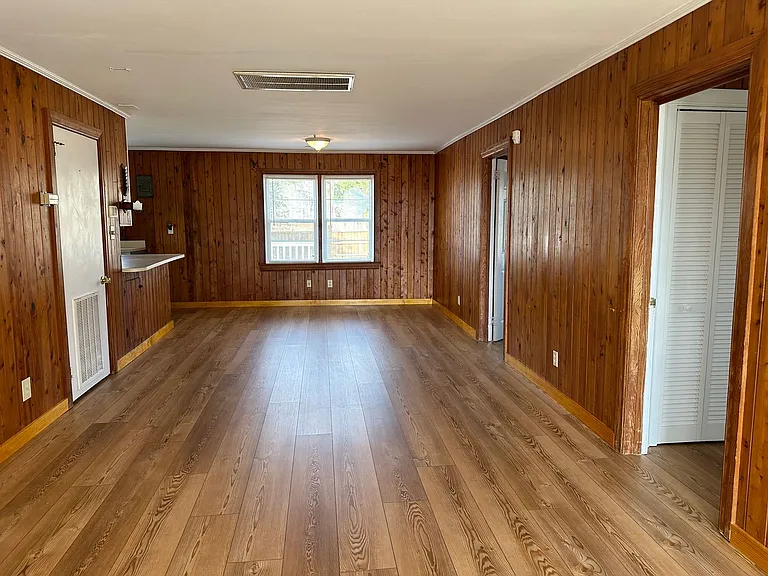 2213 Sloop Point Loop Rd — Photo 9