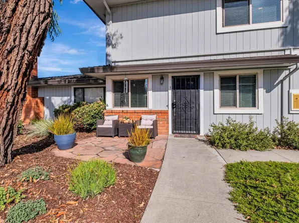 917 Ponselle Ln APT 3, Capitola, CA 95010