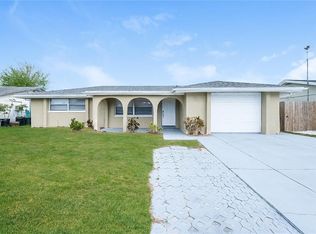 7405 Oakshire Dr, Port Richey, FL 34668