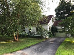 360 Delaware Dr, Narrowsburg, NY 12764