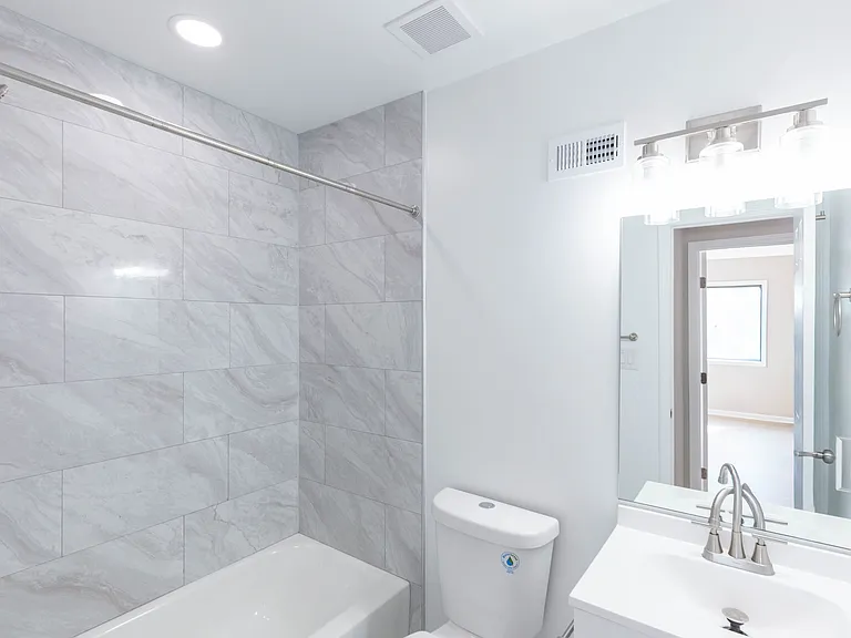 7914 Towerbell Ct — Photo 25