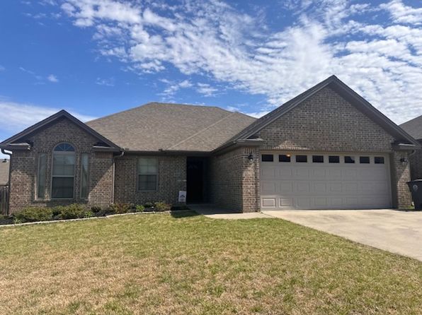 600 Wycliffe Dr