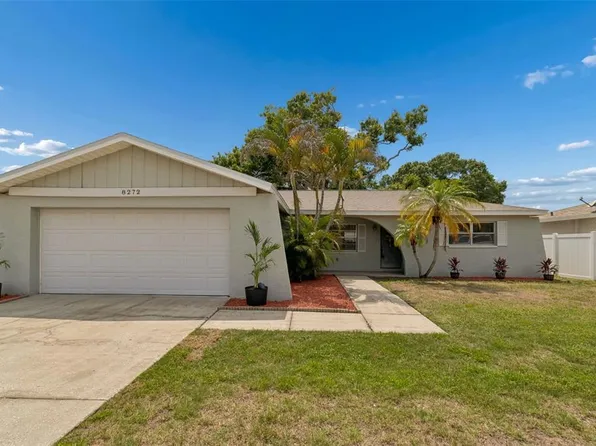 8272 Denise Dr E, Seminole, FL 33777