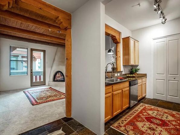 1405 Vegas Verdes Dr #209