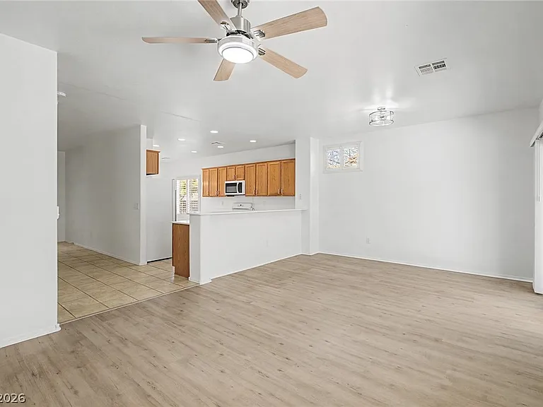2108 Mardela Springs Ct — Photo 3