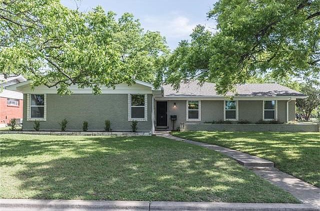Best of Brentwood! Fabulous back-to-the-studs remodel!