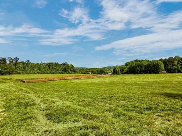 114 Palisade Dr #34, Rydal, GA 30171