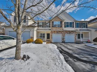 21 Willow Dr, Easton, PA 18045