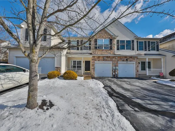 21 Willow Dr, Easton, PA 18045