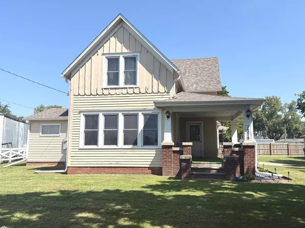 1715 Pella Ave, Oskaloosa, IA 52577