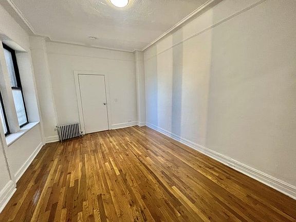 2nd image of 550 W 157th St APT 42