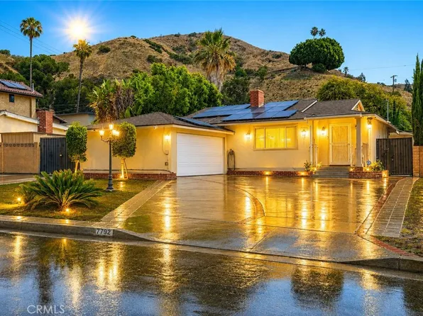 7792 Shadyspring Pl, Burbank, CA 91504