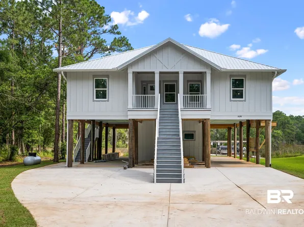 26398 Bayou Dr, Elberta, AL 36530
