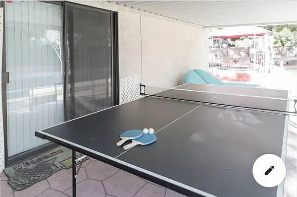1505 Hialeah Dr — Photo 10