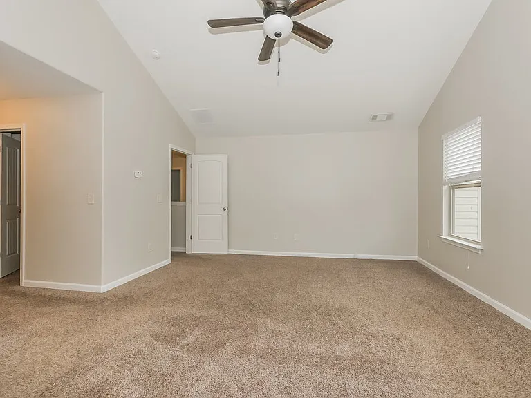632 Stevens Pl — Photo 12