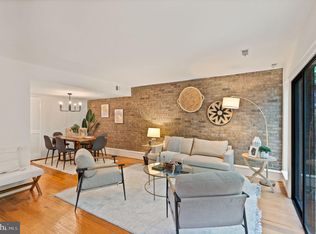 11900 Escalante Ct, Reston, VA 20191