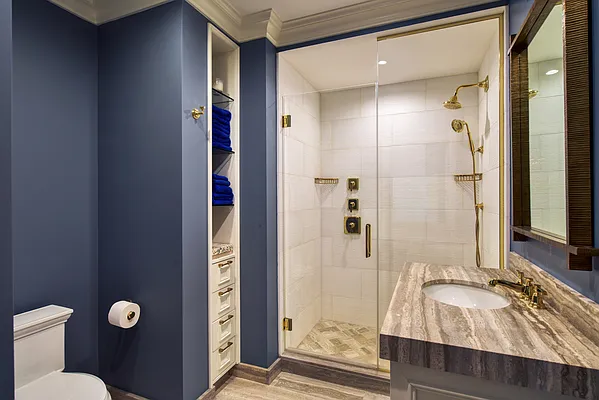 Rented by Trump International Realty | media 19
