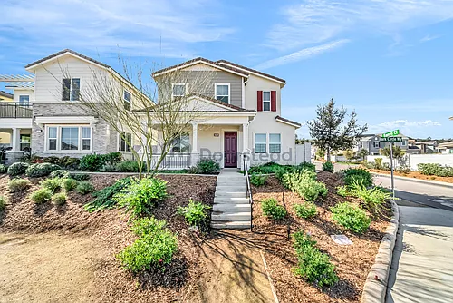 27641 Heritage Ln Photo 1
