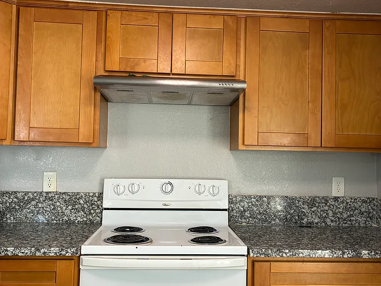 1715 W North Bear Creek Dr #A — Photo 15