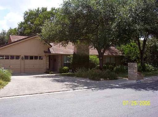 1st image of 15207 OAK SPRING