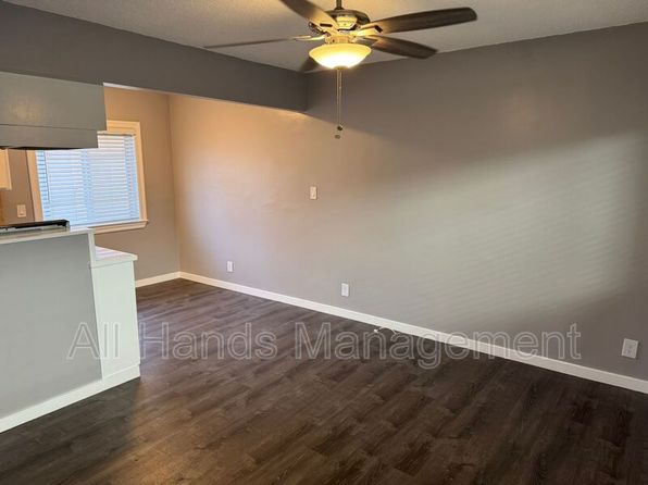 231 Loma Ave APT 6