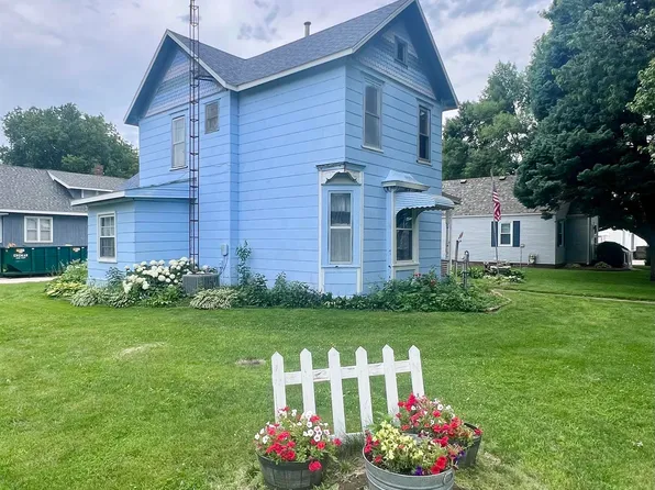 29 4th St N, Humboldt, IA 50548