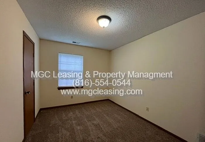 3557 NE Independence Cir — Photo 18