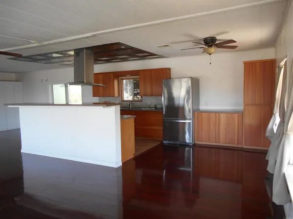 2003 Bayview Heights Dr Space 80, San Diego, CA 92105