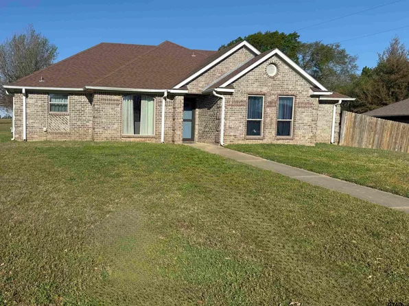 2310 Gale St, Mount Pleasant, TX 75455