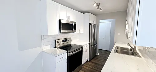 10 Oak Ave Photo 1
