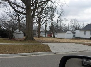 421 S Cherry St, Bryan, OH 43506