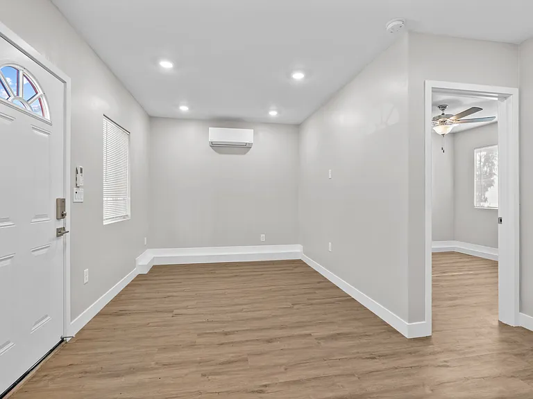 4693 Morning Brook Ln — Photo 2