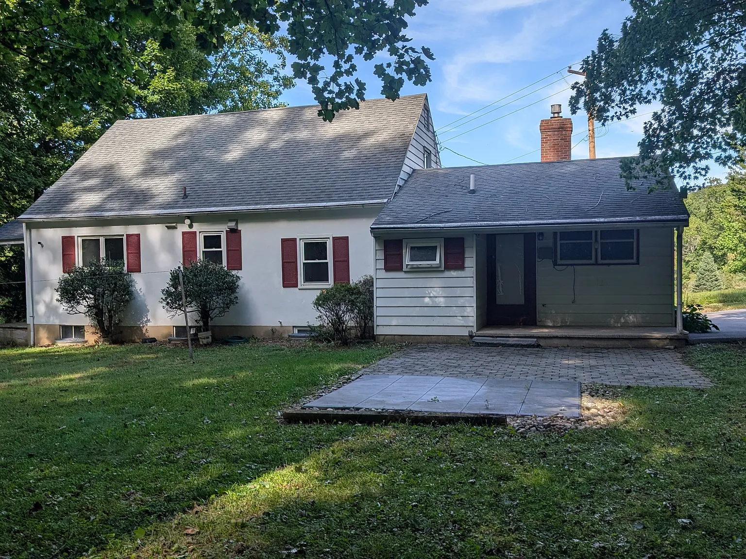 3 bed, 1810 sqft, $2,200 — Photo 3