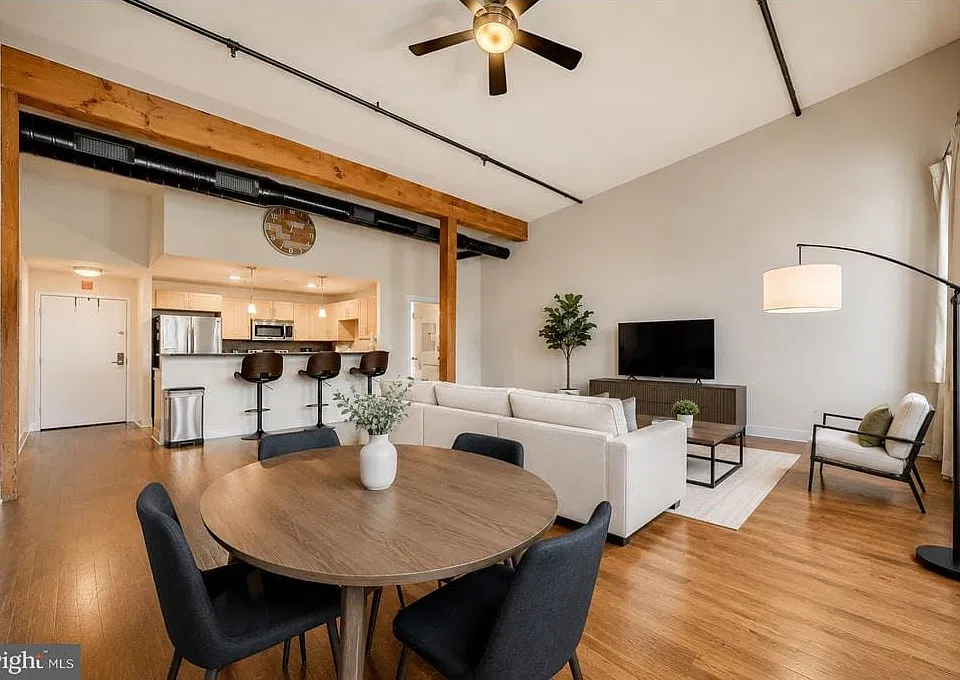 205-15 Cuthbert St #502