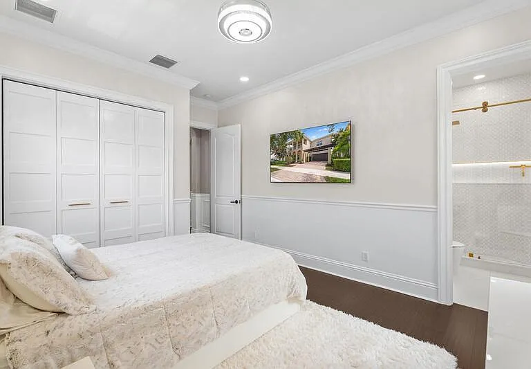 112 Tulip Tree Ct — Photo 36